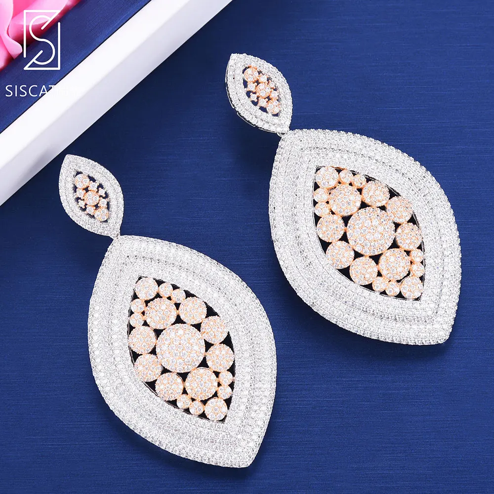 Siscathy 40*78mm Trendy Dubai Women Wedding Earrings Waterdrop Pendant Full AAA Cubic Zirconia Engagement Drop Dangle Earrings
Siscathy 40*78mm Trendy Dubai Women Wedding Earrings Waterdrop Pendant Full AAA Cubic Zirconia Engagement Drop Dangle Earrings