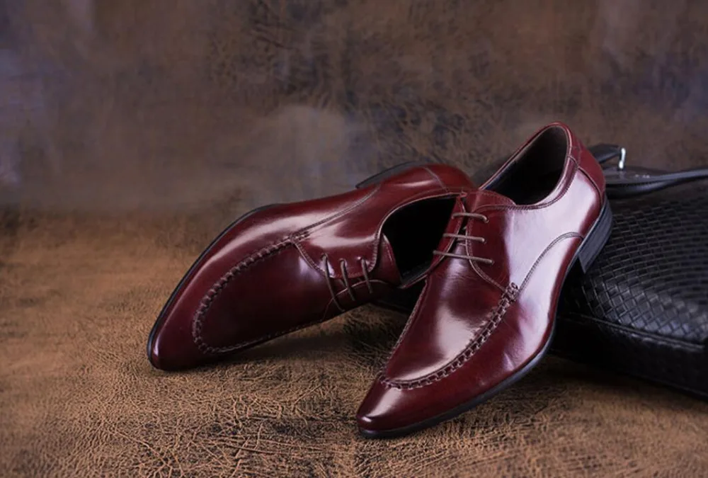 Wine Red Man Patent Leather Fashion Oxfords Shoes 2018 Lace up Spring Autumn Businessman Office Formal Suits Oxfords Tuxedo Shoe
Wine Red Man Patent Leather Fashion Oxfords Shoes 2018 Lace up Spring Autumn Businessman Office Formal Suits Oxfords Tuxedo Shoe
