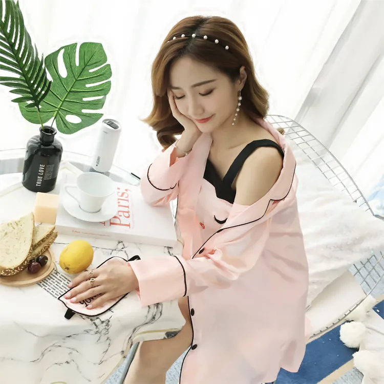 Pajama Sets 3 Pieces Pajamas for Women Sleepwear Female Satin Pijama 2018 Fashion Pyjamas Women Silk Elegant Sleep & Lounge
Pajama Sets 3 Pieces Pajamas for Women Sleepwear Female Satin Pijama 2018 Fashion Pyjamas Women Silk Elegant Sleep & Lounge