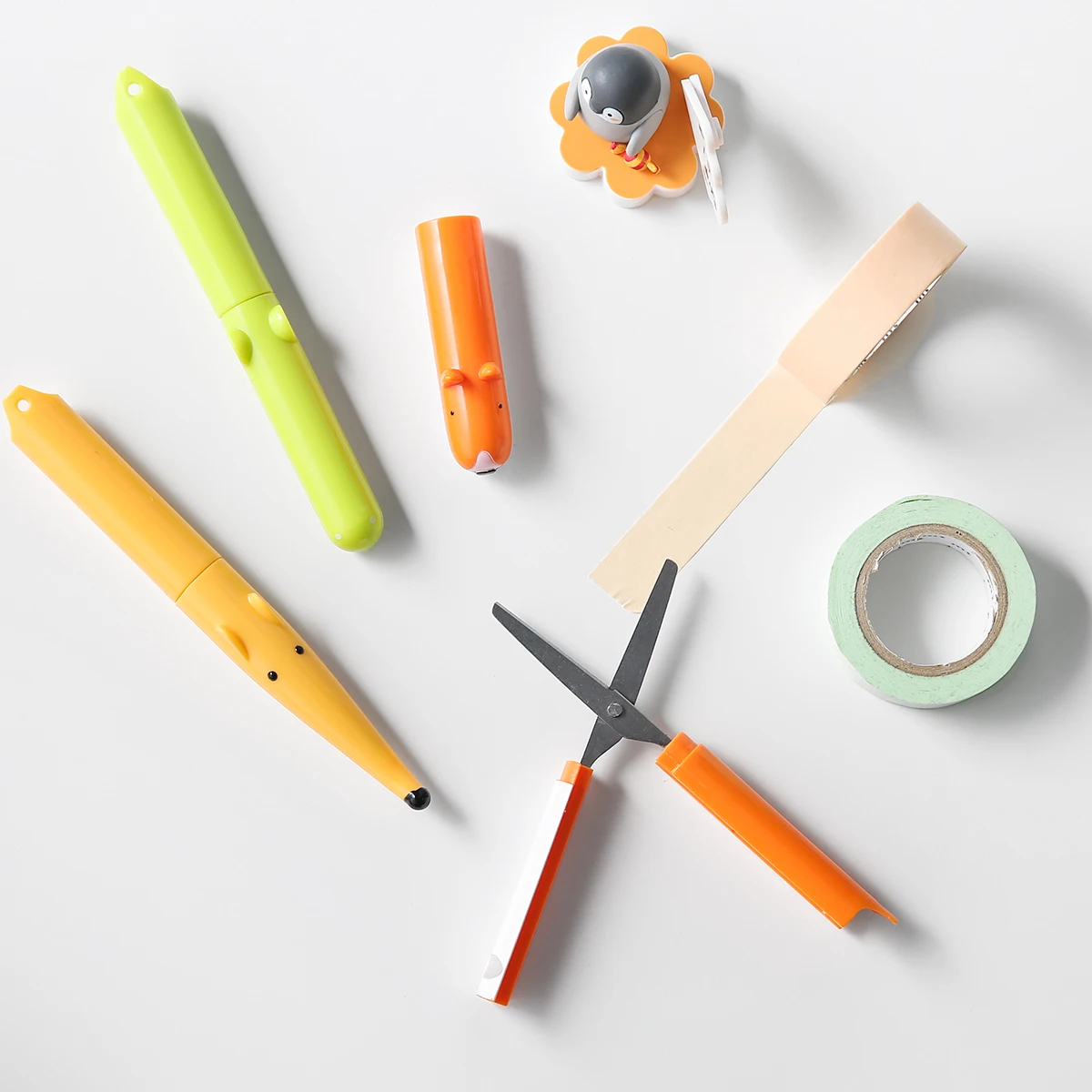 Animal Garden Creative Design Folder Scissors Safe Protecion Case Portable Scissors Pen
Animal Garden Creative Design Folder Scissors Safe Protecion Case Portable Scissors Pen