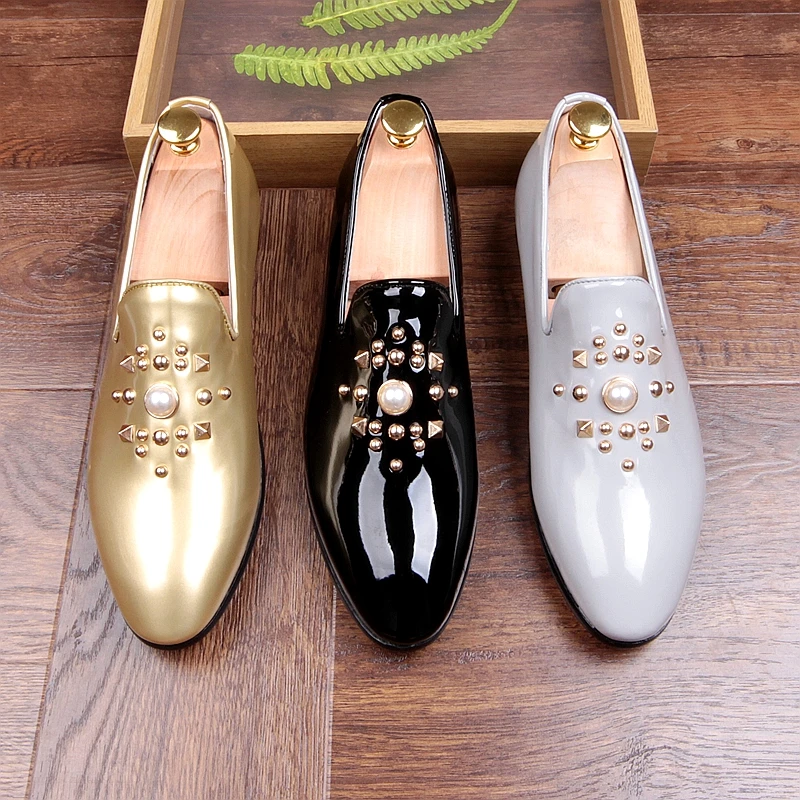 Fashion Gold Black Gray Mens Loafers Shoes Pearls Slip on Handmade Patent leather Driving Boats Shoes Flats Casual Mens Shoe Hot
Fashion Gold Black Gray Mens Loafers Shoes Pearls Slip on Handmade Patent leather Driving Boats Shoes Flats Casual Mens Shoe Hot