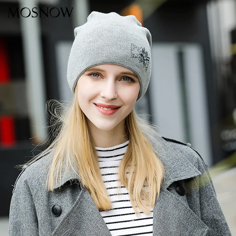 Female Knitted Warm Hat Students Cashmere Rhinestone Bow Hats Girls Ear Protection Casual Cap Solid Color Hat Adjustable B-9408
Female Knitted Warm Hat Students Cashmere Rhinestone Bow Hats Girls Ear Protection Casual Cap Solid Color Hat Adjustable B-9408