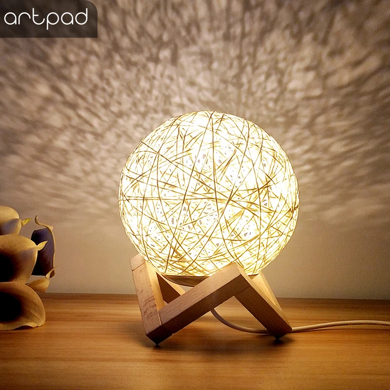 Artpad Romantic Round Moon Night Light Led 3W Wicker 7 Color Table USB LED Night Light With Remote Control Baby Boy Girl Gift
Artpad Romantic Round Moon Night Light Led 3W Wicker 7 Color Table USB LED Night Light With Remote Control Baby Boy Girl Gift