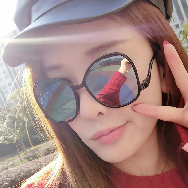 GLTREE 2019 Fashion Retro Women's Sunglasses Round Brand Designer Sun Glasses Small Frame Multicolor Glasses Oculos UV400 G187
GLTREE 2019 Fashion Retro Women's Sunglasses Round Brand Designer Sun Glasses Small Frame Multicolor Glasses Oculos UV400 G187