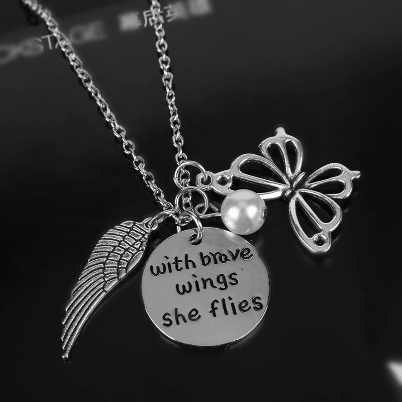 

New Arrival Fashion Statement Letter Wing Butterfly Necklace With Brave Wings She Flies Pendants Chain Jewelry Gift for Girl