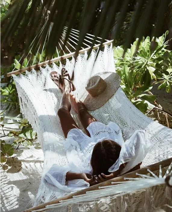 White Mini Dress Hollow Cotton Tunic Beach Dress 2019 Plus Size Bohemian Dresses Sexy Women Summer Dresses Female Vestido
White Mini Dress Hollow Cotton Tunic Beach Dress 2019 Plus Size Bohemian Dresses Sexy Women Summer Dresses Female Vestido