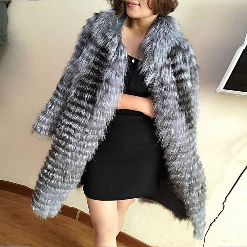 New hot pure natural silver fox fox hair ladies coat winter women's warm long-sleeved shirt round neck coat
New hot pure natural silver fox fox hair ladies coat winter women's warm long-sleeved shirt round neck coat
