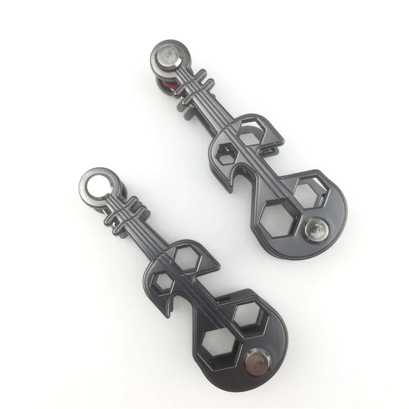 Metal Art Keys Holder Premium Compact Key Organizer Zinc Alloy Portable Metal Key Holder Clip Organizer Smart Car Key Holder
Metal Art Keys Holder Premium Compact Key Organizer Zinc Alloy Portable Metal Key Holder Clip Organizer Smart Car Key Holder