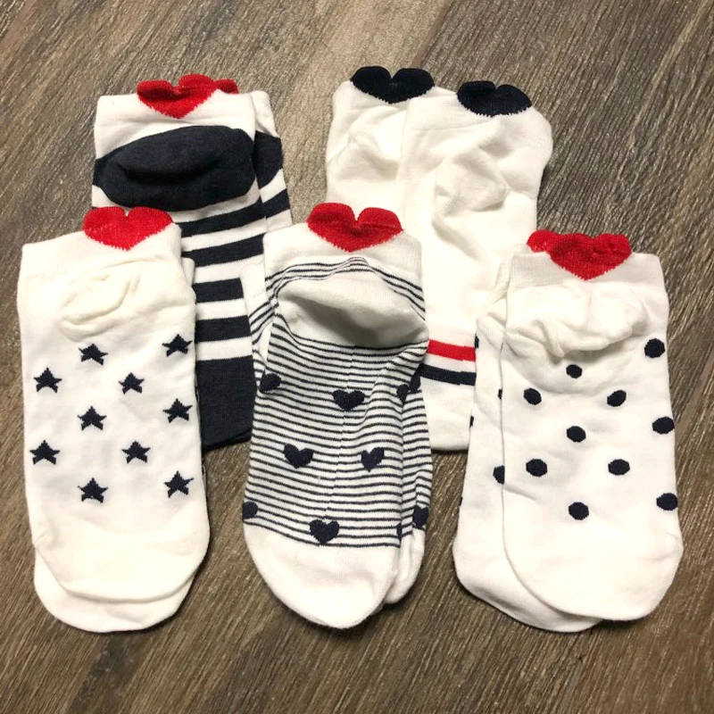 5Pairs New Arrivl Women Cotton Socks Pink Cute Cat Ankle Socks Short Socks Casual Animal Ear Red Heart Gril Socks 35-40
5Pairs New Arrivl Women Cotton Socks Pink Cute Cat Ankle Socks Short Socks Casual Animal Ear Red Heart Gril Socks 35-40