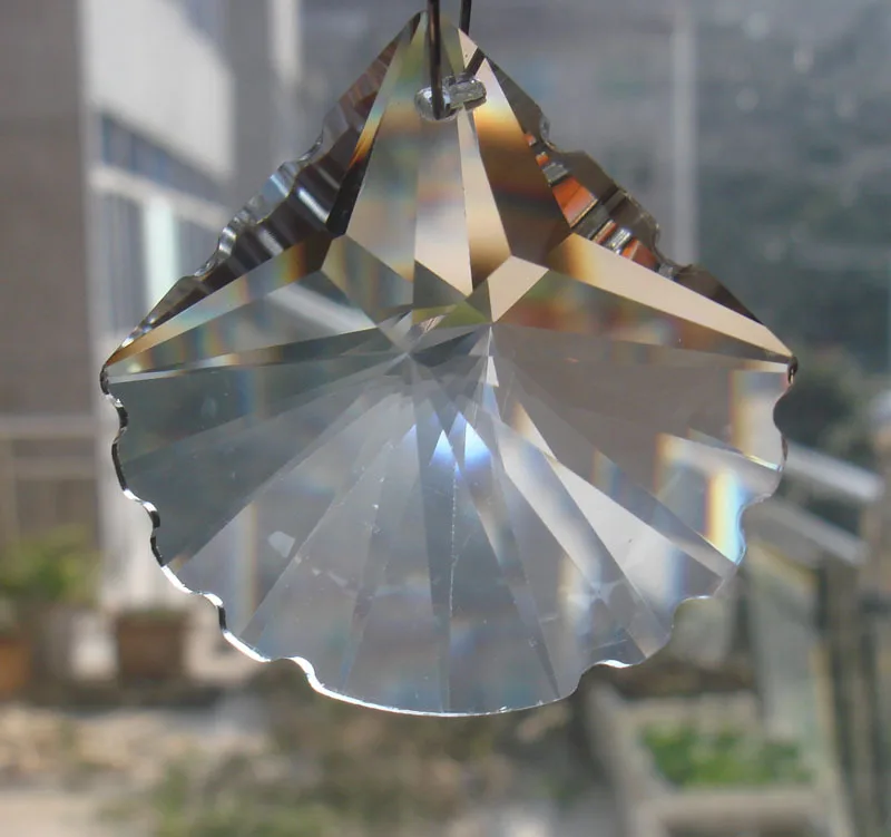 50pcs/lot38mm Crystal Chandelier Prism Ornaments shell pendant Hanging Crystal Pendant
50pcs/lot38mm Crystal Chandelier Prism Ornaments shell pendant Hanging Crystal Pendant
