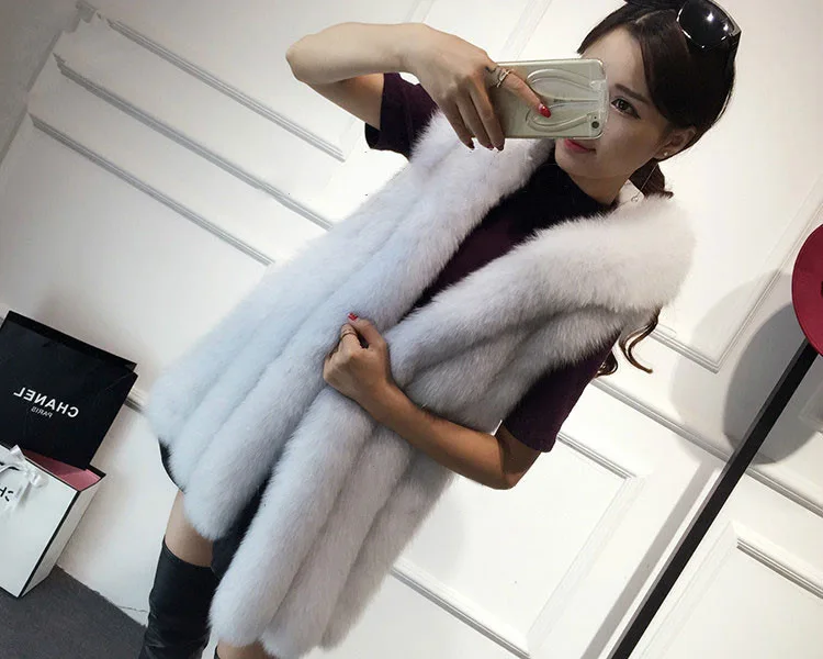 COATS Plus Size 4XL Hooded Faux Fur Coat Spliced Large Size Female Winter Warm Long Vest Fur Coat Casual Loose Overwear LQ322
COATS Plus Size 4XL Hooded Faux Fur Coat Spliced Large Size Female Winter Warm Long Vest Fur Coat Casual Loose Overwear LQ322