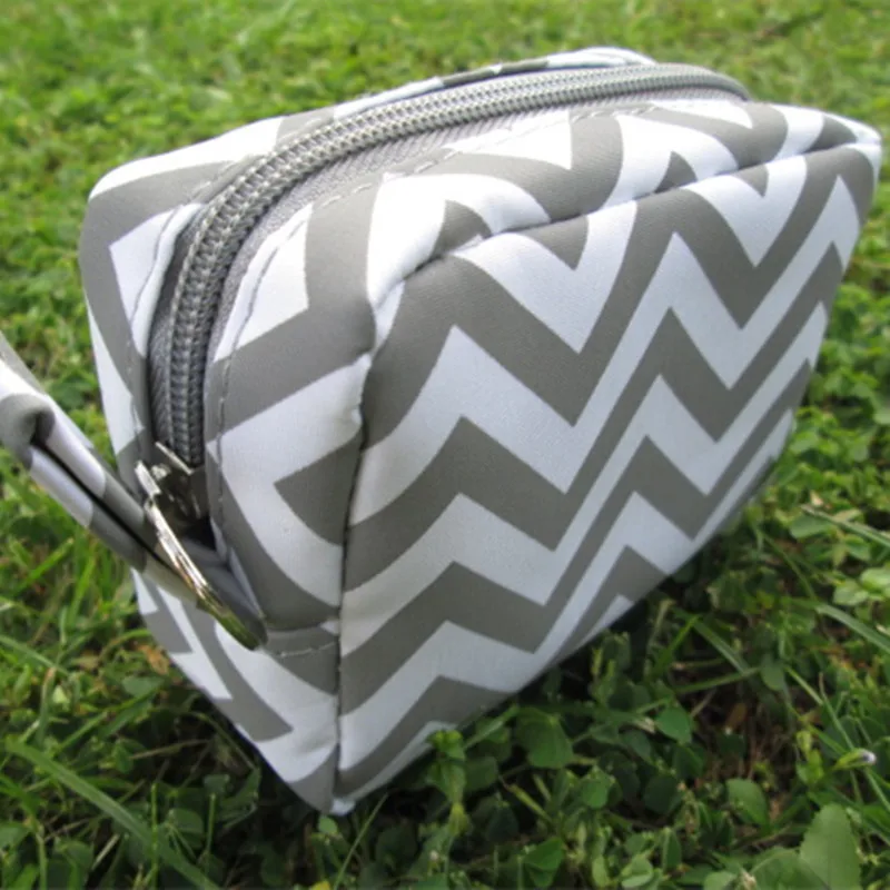 6Pcs Wholesale Small Size Chevron Cosmetic Bags Chevron Makeup Bag DOM113068 Small Cosmetic Case with Zipper Closure
6Pcs Wholesale Small Size Chevron Cosmetic Bags Chevron Makeup Bag DOM113068 Small Cosmetic Case with Zipper Closure