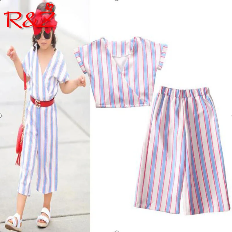 R&Z Children's Set 2019 Summer New Ins Girls Vertical Stripe Set V-neck Tops Nine-point Wide Leg Pants Two-piece Set
R&Z Children's Set 2019 Summer New Ins Girls Vertical Stripe Set V-neck Tops Nine-point Wide Leg Pants Two-piece Set
