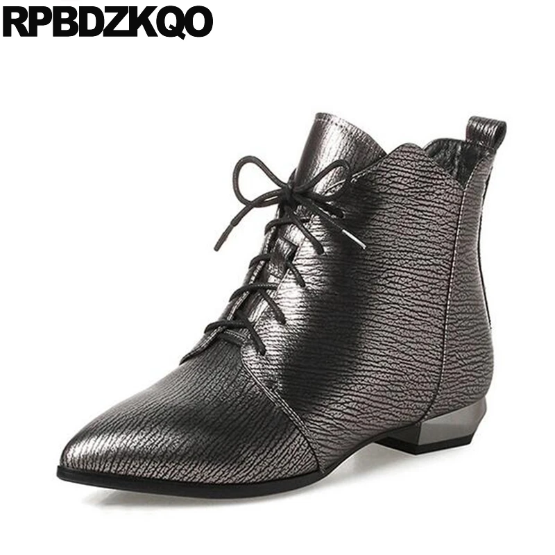 Pointed Toe Big Size 10 Booties Women Designer Metallic Front Lace Up Casual Ankle Boots Autumn Fall Flat Shoes Plus Genuine
Pointed Toe Big Size 10 Booties Women Designer Metallic Front Lace Up Casual Ankle Boots Autumn Fall Flat Shoes Plus Genuine