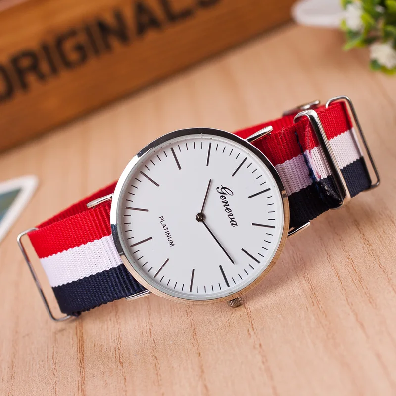 Classic brand Geneva Ladies casual Quartz watch men women Nylon strap Dress watches Hot Sale Wristwatch Relogio feminino Relojes
Classic brand Geneva Ladies casual Quartz watch men women Nylon strap Dress watches Hot Sale Wristwatch Relogio feminino Relojes