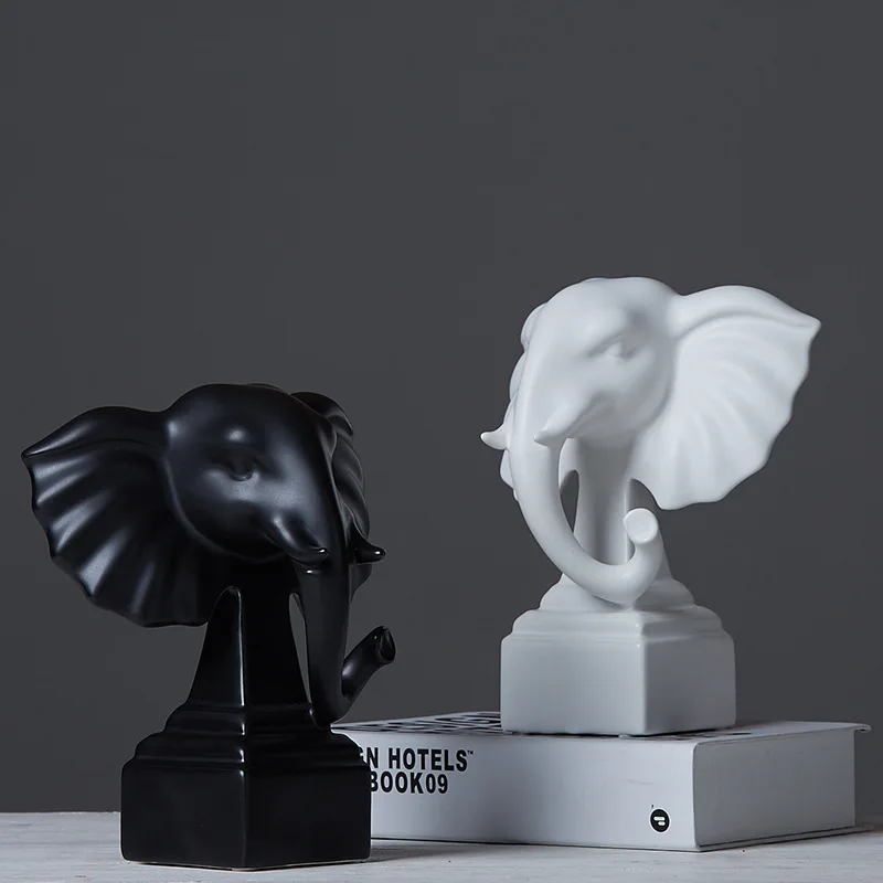 Modern Fashion Creative Home Accessories Ceramic Crafts Black And White Lovers Home Decoration Accessories
Modern Fashion Creative Home Accessories Ceramic Crafts Black And White Lovers Home Decoration Accessories