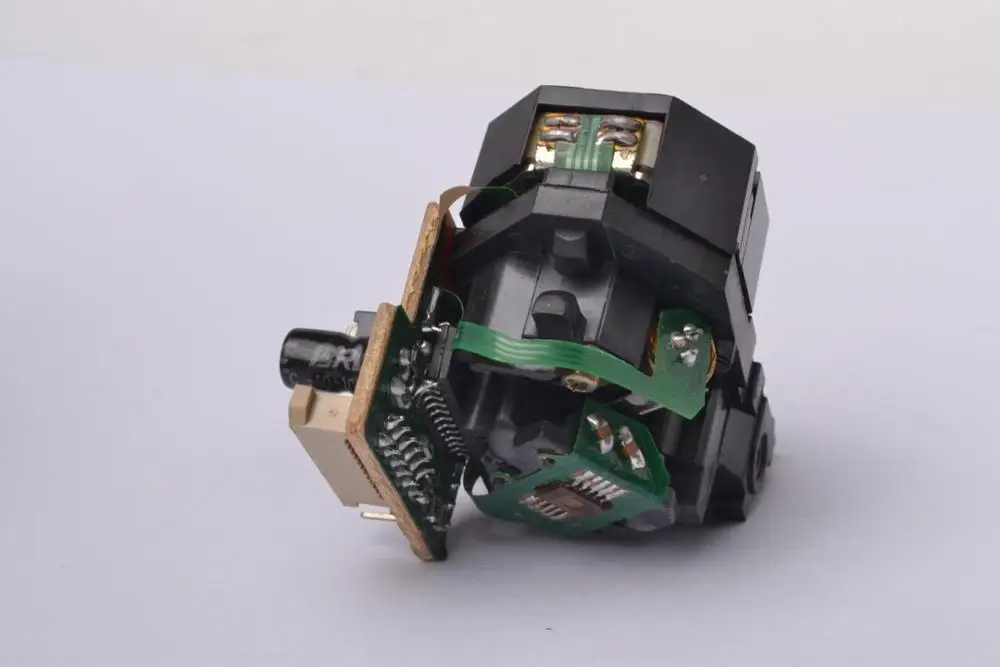 Original Replacement For DENON DCM-560 CD Player Laser Lens Lasereinheit Assembly DCM560 Optical Pick-up Bloc Optique Unit
Original Replacement For DENON DCM-560 CD Player Laser Lens Lasereinheit Assembly DCM560 Optical Pick-up Bloc Optique Unit
