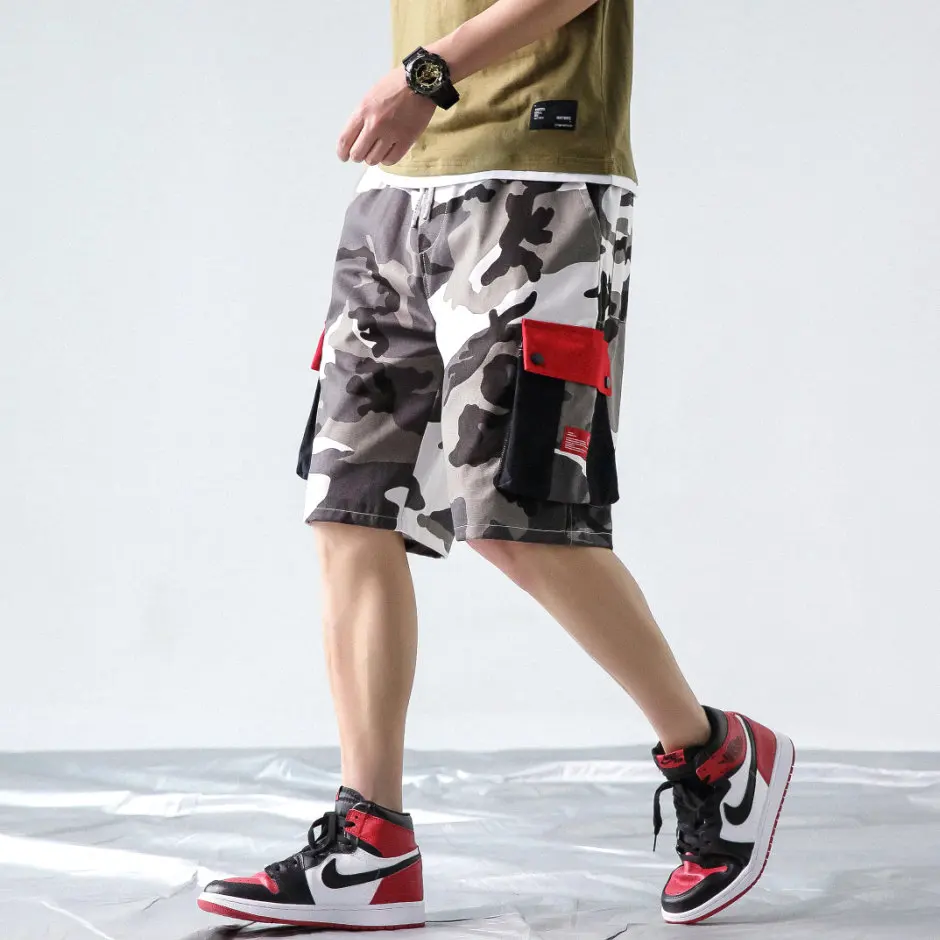 2020 New Summer Men Streetwear Camouflage Cargo Shorts Male Camo Multi Poctets cotton shorts drop shipping ABZ318
2020 New Summer Men Streetwear Camouflage Cargo Shorts Male Camo Multi Poctets cotton shorts drop shipping ABZ318