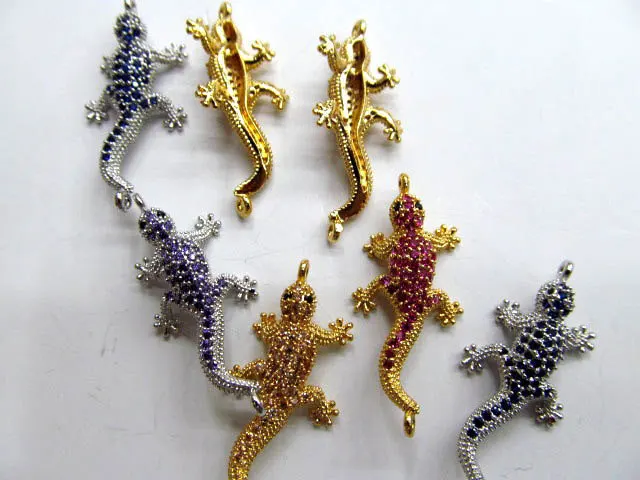 AAA grade 20x40mm 12pcs pave metal spacer &cubic zirconia crystal gecko animals craved rainbow jewelry beads
AAA grade 20x40mm 12pcs pave metal spacer &cubic zirconia crystal gecko animals craved rainbow jewelry beads