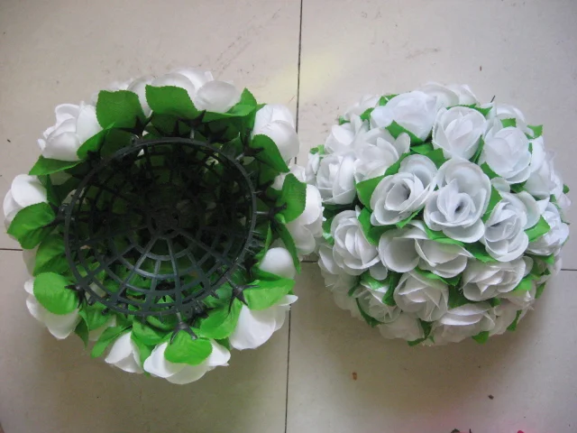 SPR 30cm white silk rose with green leaves artificial flowers balls wedding kissing pomanda flower balls 10pcs/lot free shipping
SPR 30cm white silk rose with green leaves artificial flowers balls wedding kissing pomanda flower balls 10pcs/lot free shipping