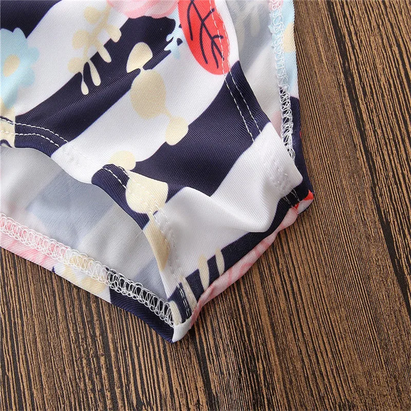 New Children Striped Bikini Set 2018 Summer Kids Baby Girls Floral Printing Swimwear Split Two Pieces Bow Swimsuit Bathing Suit
New Children Striped Bikini Set 2018 Summer Kids Baby Girls Floral Printing Swimwear Split Two Pieces Bow Swimsuit Bathing Suit