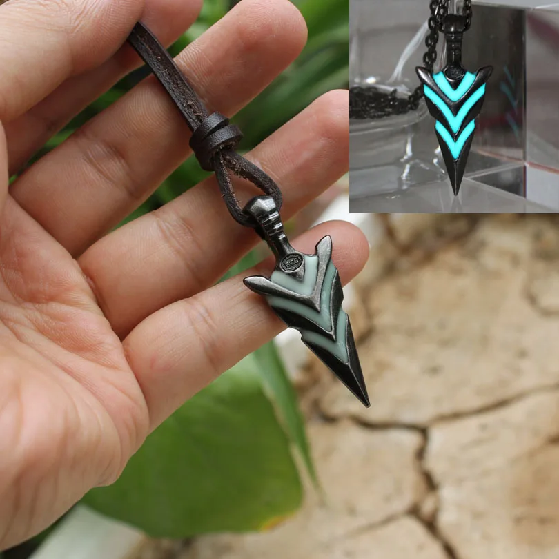 Glowing Green Arrow Necklace Knight Spear Necklace GLOW In the DARK Luminous Pike Pendants & Necklaces Silver Plated Girls
Glowing Green Arrow Necklace Knight Spear Necklace GLOW In the DARK Luminous Pike Pendants & Necklaces Silver Plated Girls