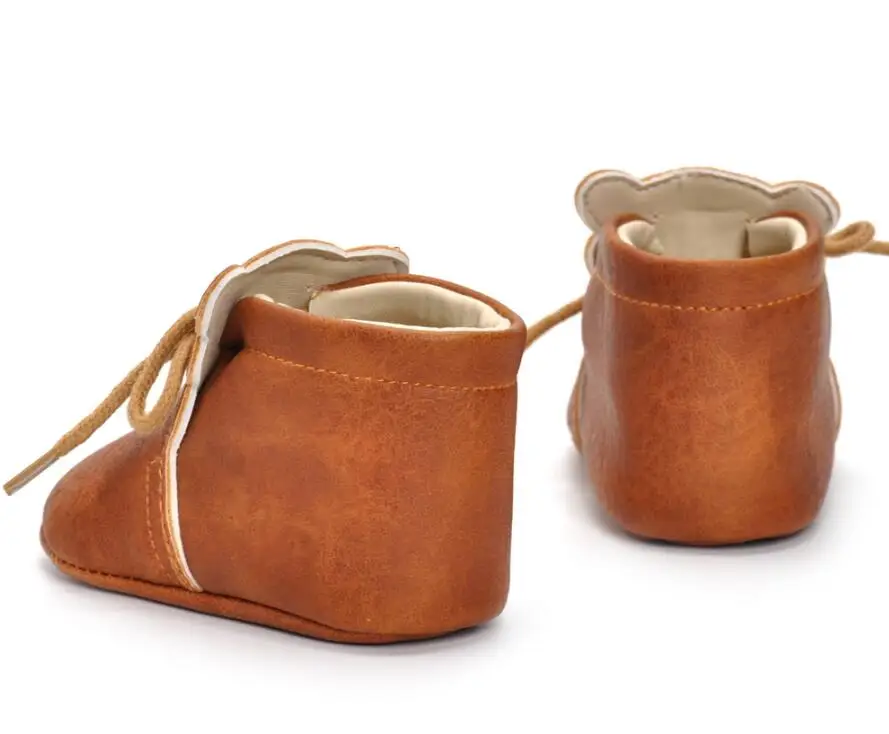 2019 New little bear style baby boot Spring infant baby girls and boys shoes PU leather baby moccasins soft sole boot baby shoes
2019 New little bear style baby boot Spring infant baby girls and boys shoes PU leather baby moccasins soft sole boot baby shoes