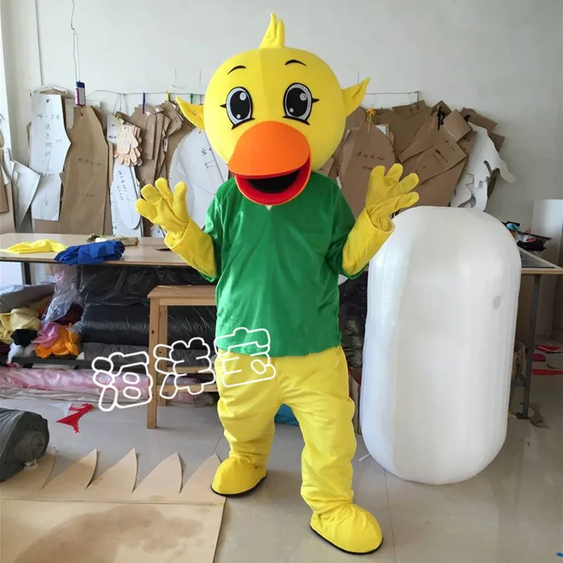 Cute Cartoon Duck Mascot Costume Duck with Green Shirt Cosplay Mascot Costumes Fancy Dress Halloween Party Advertising Outfit
Cute Cartoon Duck Mascot Costume Duck with Green Shirt Cosplay Mascot Costumes Fancy Dress Halloween Party Advertising Outfit