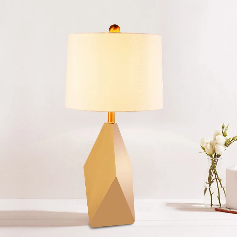 Modern Marble Fabric Table Lamp Bedside Desk Reading Light Fixture For Bedside Bedroom Hotel Home Decor Table Lighting TA089
Modern Marble Fabric Table Lamp Bedside Desk Reading Light Fixture For Bedside Bedroom Hotel Home Decor Table Lighting TA089