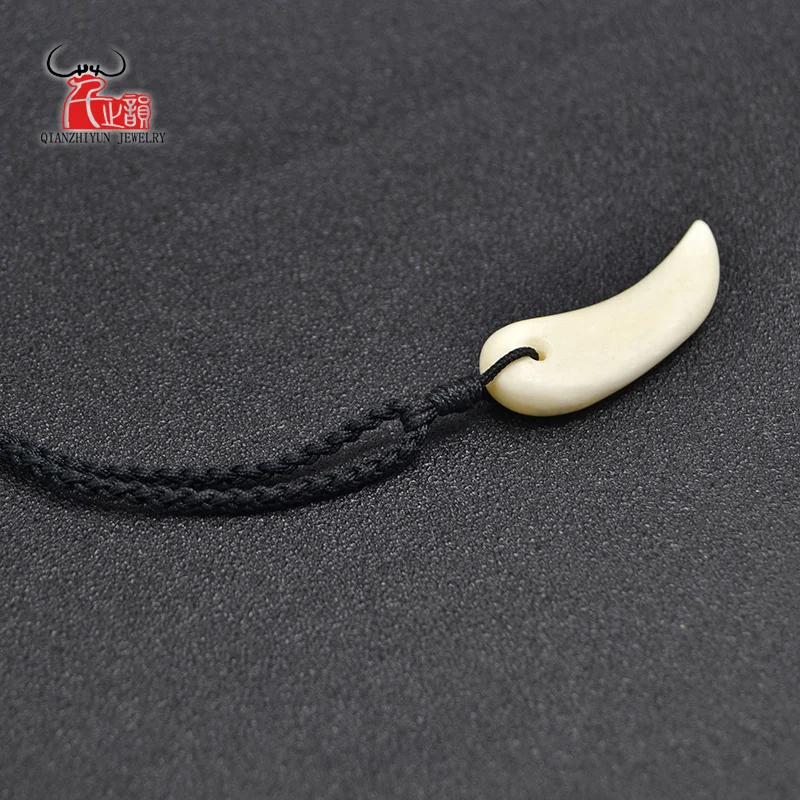 GX063 New Zealand Maori spike pendant Primitive tribes jewelry Handmade Carved wolf tooth jewelry yak bone necklaces for surfing
GX063 New Zealand Maori spike pendant Primitive tribes jewelry Handmade Carved wolf tooth jewelry yak bone necklaces for surfing