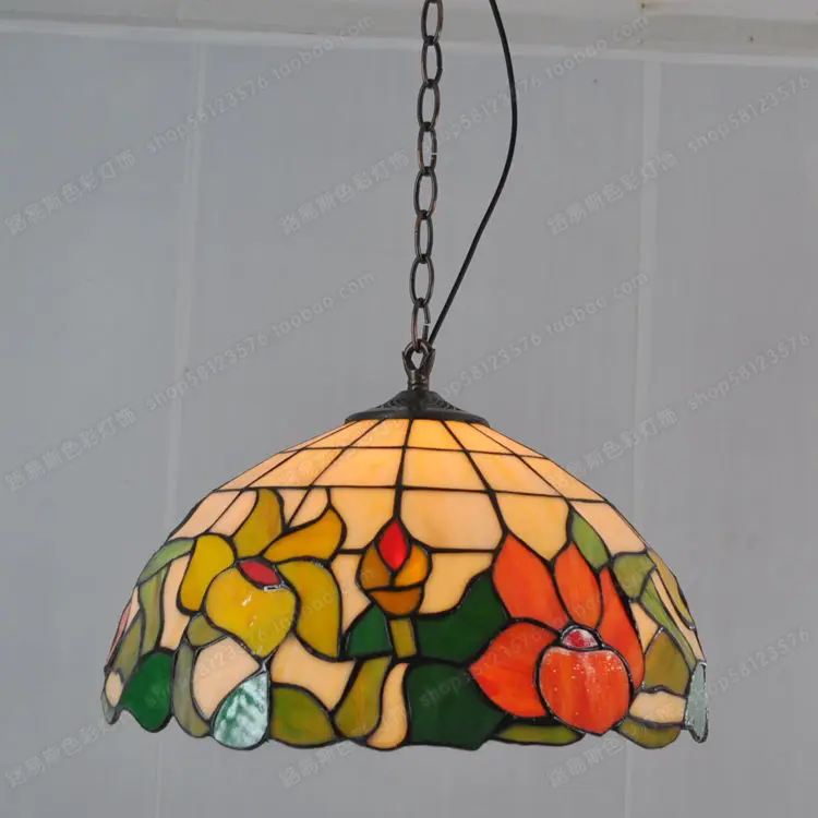 14-inch lotus chandelier American Pastoral Tiffany restaurant cafe colored glass lighting fixtures modern European style
14-inch lotus chandelier American Pastoral Tiffany restaurant cafe colored glass lighting fixtures modern European style