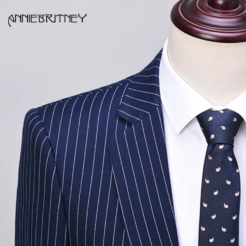 2018 New Navy BLUE stripe Formal Mens Wedding Suits Marriage Prom Business Suit Tuxedo Groom Blazer 3 Piece Terno Masculino
2018 New Navy BLUE stripe Formal Mens Wedding Suits Marriage Prom Business Suit Tuxedo Groom Blazer 3 Piece Terno Masculino