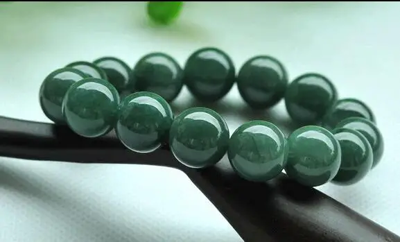 

Certified 100% Natural A Emerald Jade ~Bracelet Bead diameter: 12mm
