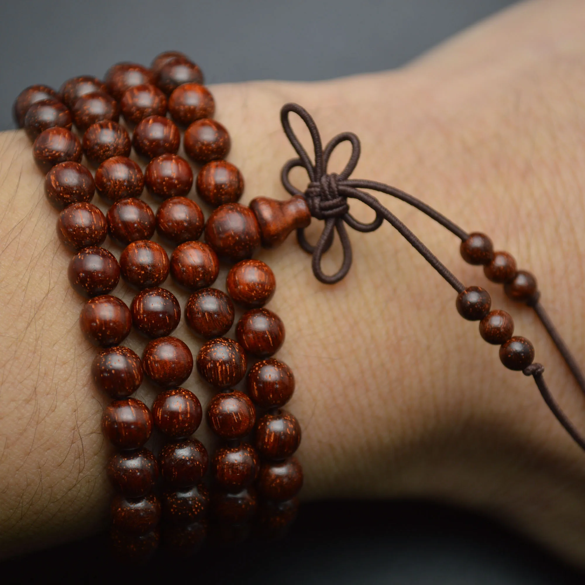 8mm Indian Pterocarpus Santalinus 108 Wood Round Beads Mala Prayer Bracelet or Necklace
8mm Indian Pterocarpus Santalinus 108 Wood Round Beads Mala Prayer Bracelet or Necklace