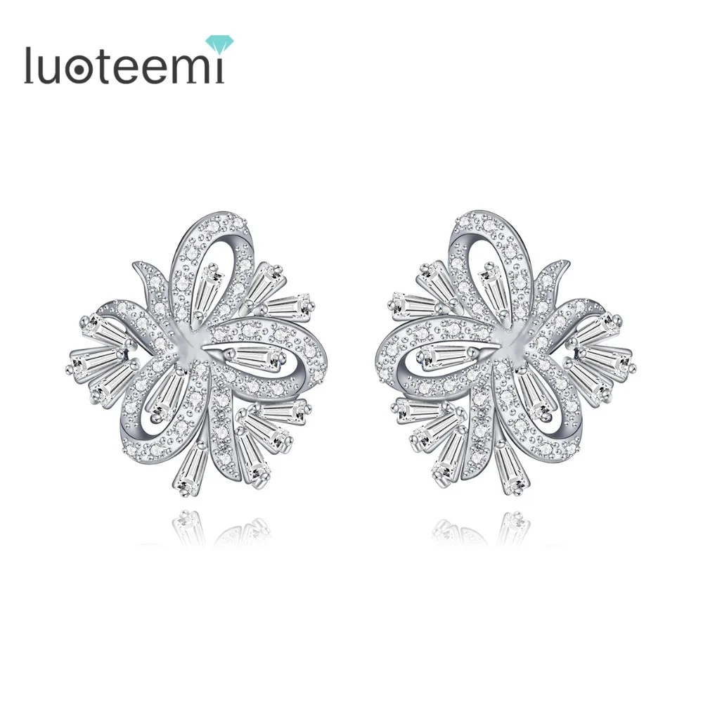 LUOTEEMI New 2016 AAA CZ White Gold-Color Romantic Style Ribbon Statement Stud Earrings For Women's Luxury Fashion Brijoux
LUOTEEMI New 2016 AAA CZ White Gold-Color Romantic Style Ribbon Statement Stud Earrings For Women's Luxury Fashion Brijoux