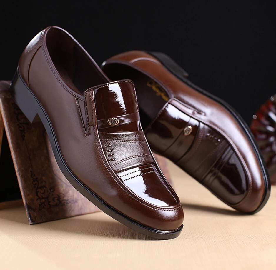 2021 Men's Patent Leather Shoes Mens Casual Shoes High Quality Male Party Shoes Zapatillas Hombre Fashion Black Oxford Shoes
2021 Men's Patent Leather Shoes Mens Casual Shoes High Quality Male Party Shoes Zapatillas Hombre Fashion Black Oxford Shoes
