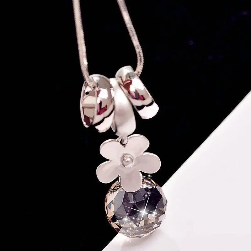 Women Crystal Ball Flowers Long Necklaces & Pendants New Fashion Jewelry Accessories Sweater Necklace Simple Chain Bijoux
Women Crystal Ball Flowers Long Necklaces & Pendants New Fashion Jewelry Accessories Sweater Necklace Simple Chain Bijoux