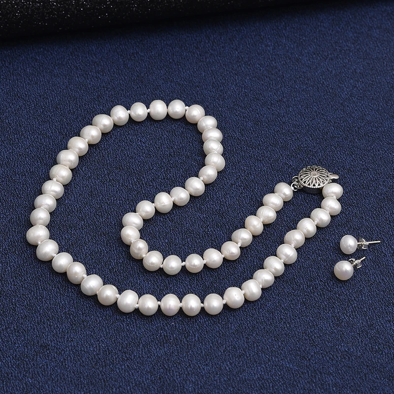7-8mm Simple and Pure natural fresh water white pearl with generous round necklace findings 18inch wholesale
7-8mm Simple and Pure natural fresh water white pearl with generous round necklace findings 18inch wholesale
