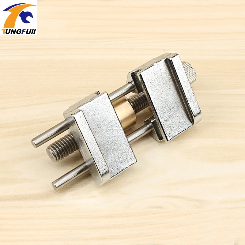 Stainless Steel Side Clamping Fixed Angle Honing Guide for Wood Chisel Planer Blade Flat Chisel Edge Sharpening household Tools
Stainless Steel Side Clamping Fixed Angle Honing Guide for Wood Chisel Planer Blade Flat Chisel Edge Sharpening household Tools