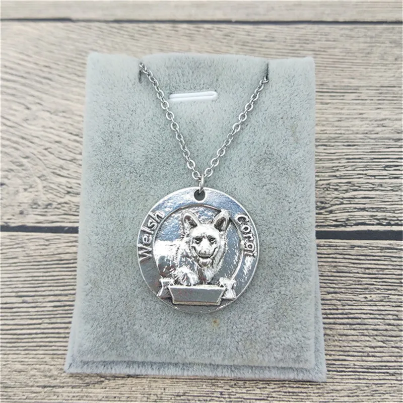 New Vintage Retro Welsh Corgi Necklace High Quality Welsh Corgi Pendant Necklace Women Pet Dog Pendant Jewelry
New Vintage Retro Welsh Corgi Necklace High Quality Welsh Corgi Pendant Necklace Women Pet Dog Pendant Jewelry