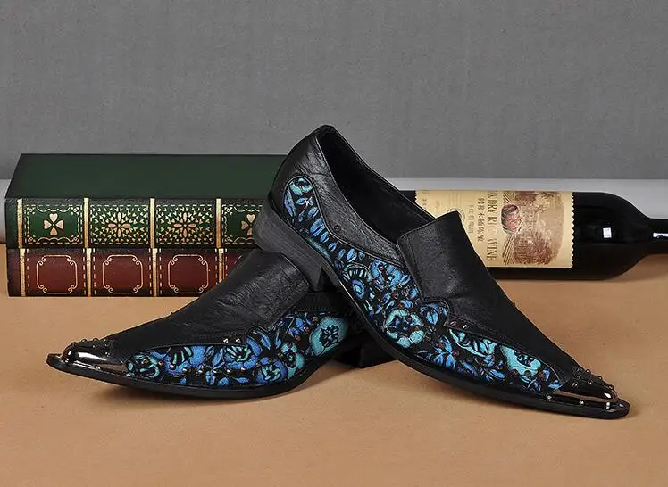 New Imitate Men Oxford Shoes Pointed Toes Rivets Slip-on Loafers Male Low heel Moccasin Gommino Patchwork Printed Male Shoes
New Imitate Men Oxford Shoes Pointed Toes Rivets Slip-on Loafers Male Low heel Moccasin Gommino Patchwork Printed Male Shoes