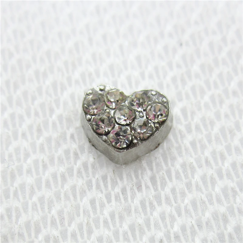 Hot Selling 30pcs/lot Crystal Heart Floating Charms Living Glass Memory Floating Lockets Pendants Charms DIY Jewelry Charms
Hot Selling 30pcs/lot Crystal Heart Floating Charms Living Glass Memory Floating Lockets Pendants Charms DIY Jewelry Charms