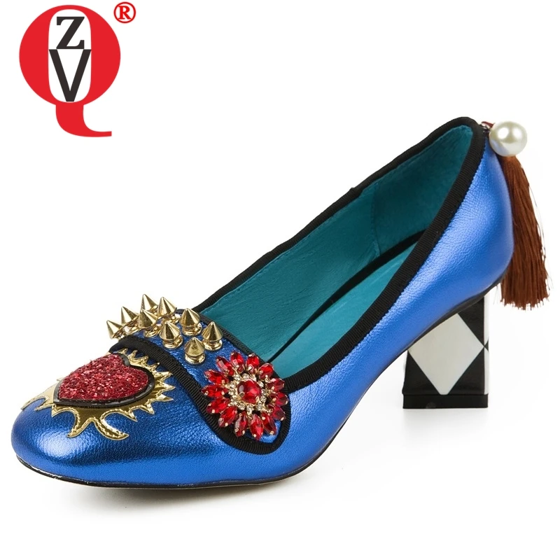 ZVQ Leather Party Wedding women's Shoes Summer Gothic Gorgeous Crystal Girl Pumps Plus Size Round Toe Rivet Jsk Lolita Shoes
ZVQ Leather Party Wedding women's Shoes Summer Gothic Gorgeous Crystal Girl Pumps Plus Size Round Toe Rivet Jsk Lolita Shoes