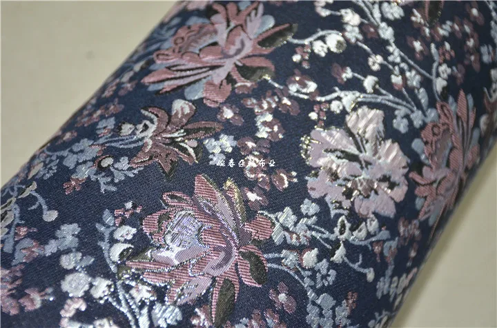 Free ship fabric Bright silver jacquard fabric trench coat fashion floral suit fabric price for 1 meter 59"
Free ship fabric Bright silver jacquard fabric trench coat fashion floral suit fabric price for 1 meter 59"