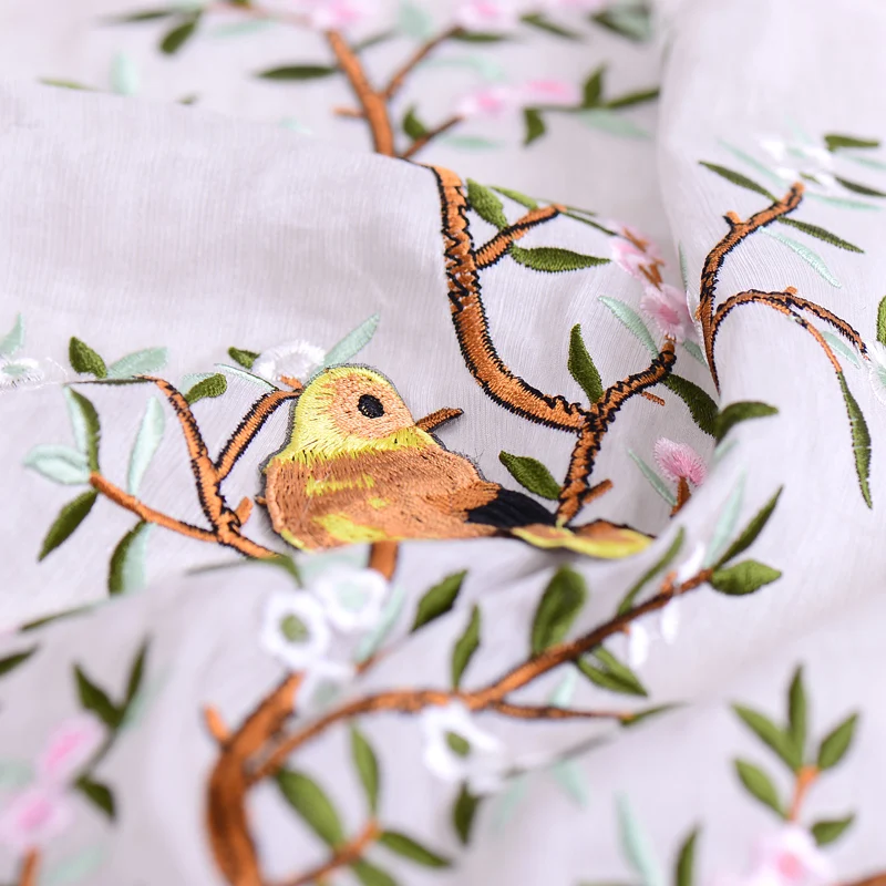 2017 new Grass dyed linen embroidery / high-end custom embroidered silk linen fabric natural fabrics
2017 new Grass dyed linen embroidery / high-end custom embroidered silk linen fabric natural fabrics