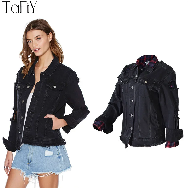 TaFiY 2017 Fashion Holes Jeans Jacket Women Cotton Frayed Denim Jacket Long Sleeve Women Coat Loose Vintage Tops Jeans Outerwear
TaFiY 2017 Fashion Holes Jeans Jacket Women Cotton Frayed Denim Jacket Long Sleeve Women Coat Loose Vintage Tops Jeans Outerwear