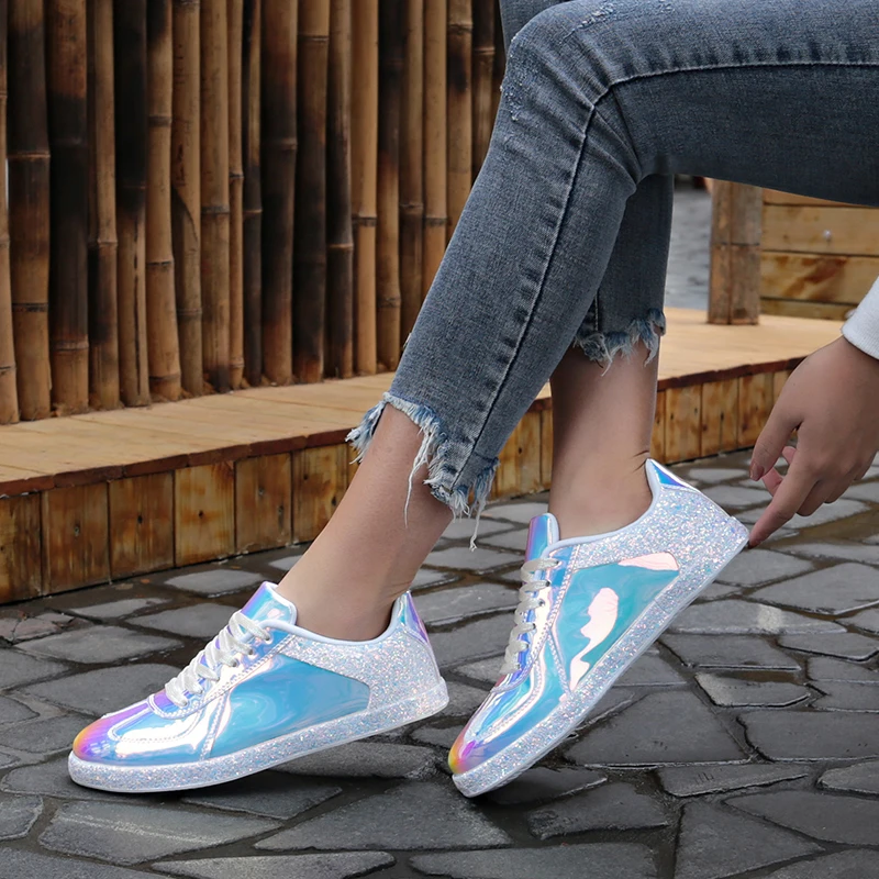 UrButifo Shiny Sneakers Women Luxury Designer Women Flats Shoes Fashion Casual Summer Shoes Casual Zapatillas Mujer Deportiva
UrButifo Shiny Sneakers Women Luxury Designer Women Flats Shoes Fashion Casual Summer Shoes Casual Zapatillas Mujer Deportiva