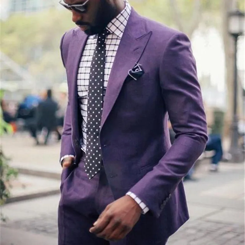Custom Made Fashion Purple Men Wedding Suits Cheap Two Piece Groom Tuxedos Peaked Lapel Men Prom Party Suit (Jacket+Pants)
Custom Made Fashion Purple Men Wedding Suits Cheap Two Piece Groom Tuxedos Peaked Lapel Men Prom Party Suit (Jacket+Pants)