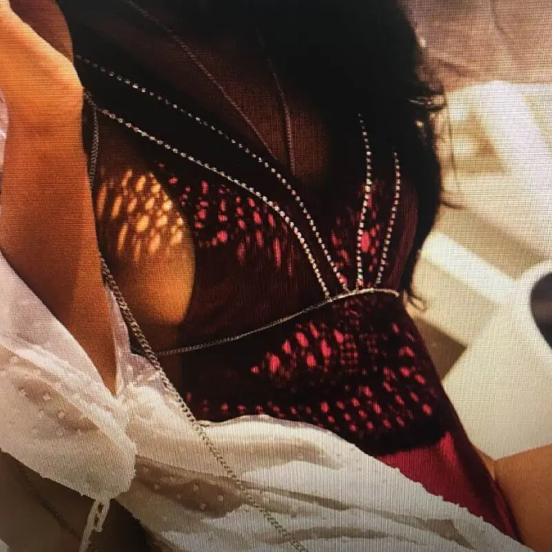 New Bikini Body Jewelry Exclusive Heavy Custom Summer Sexy Style Metal Chain Breast Bra Hollow Statement Choker Collars
New Bikini Body Jewelry Exclusive Heavy Custom Summer Sexy Style Metal Chain Breast Bra Hollow Statement Choker Collars