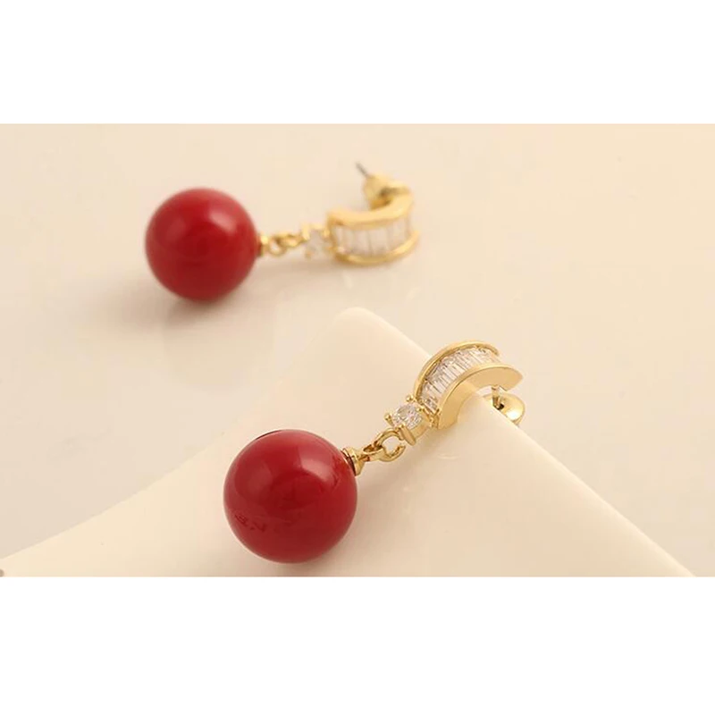 GRACE JUN Gold Color Red Pearl Clip on Earrings Without Pierced for Women Luxury Fashion Drop Pierced Earrings Factory Wholesale
GRACE JUN Gold Color Red Pearl Clip on Earrings Without Pierced for Women Luxury Fashion Drop Pierced Earrings Factory Wholesale
